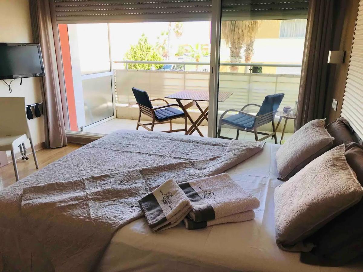 Cote D'Azur Joli Studio 50M Plage, Climatisation , Parking. Villeneuve-Loubet Dış mekan fotoğraf